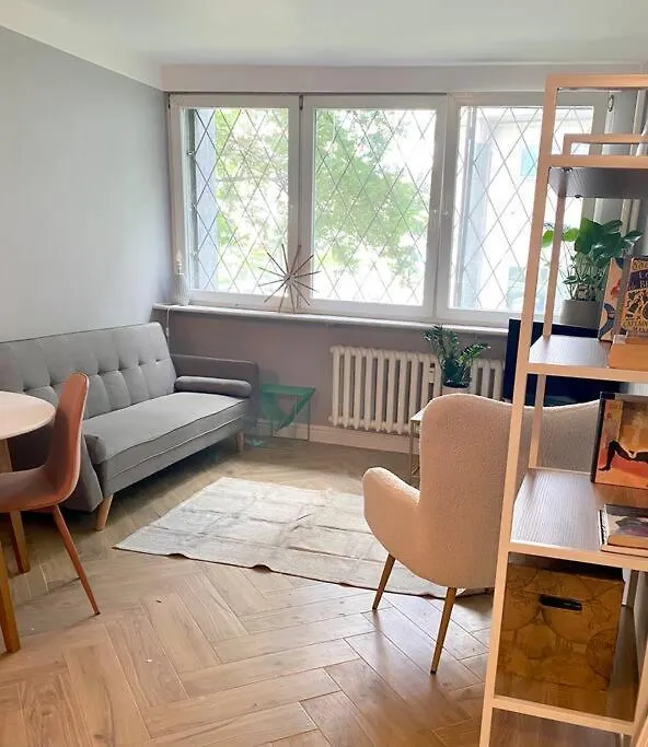 Apartment Close To Metro, 8 Minutes To Centrum And Near Airport Warszawa 0*,  Polska